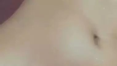 College girl virgin seal pussy fingering viral MMS